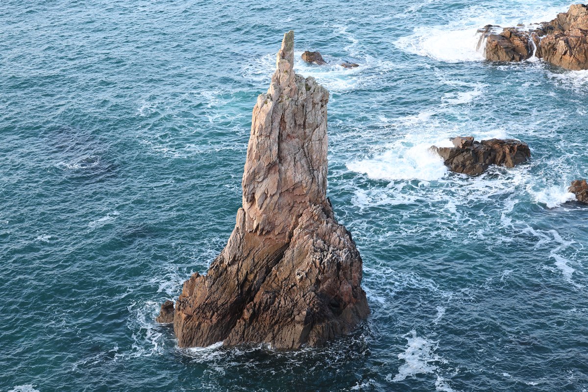 OG7A1980.JPG 曼格斯塔海蚀柱