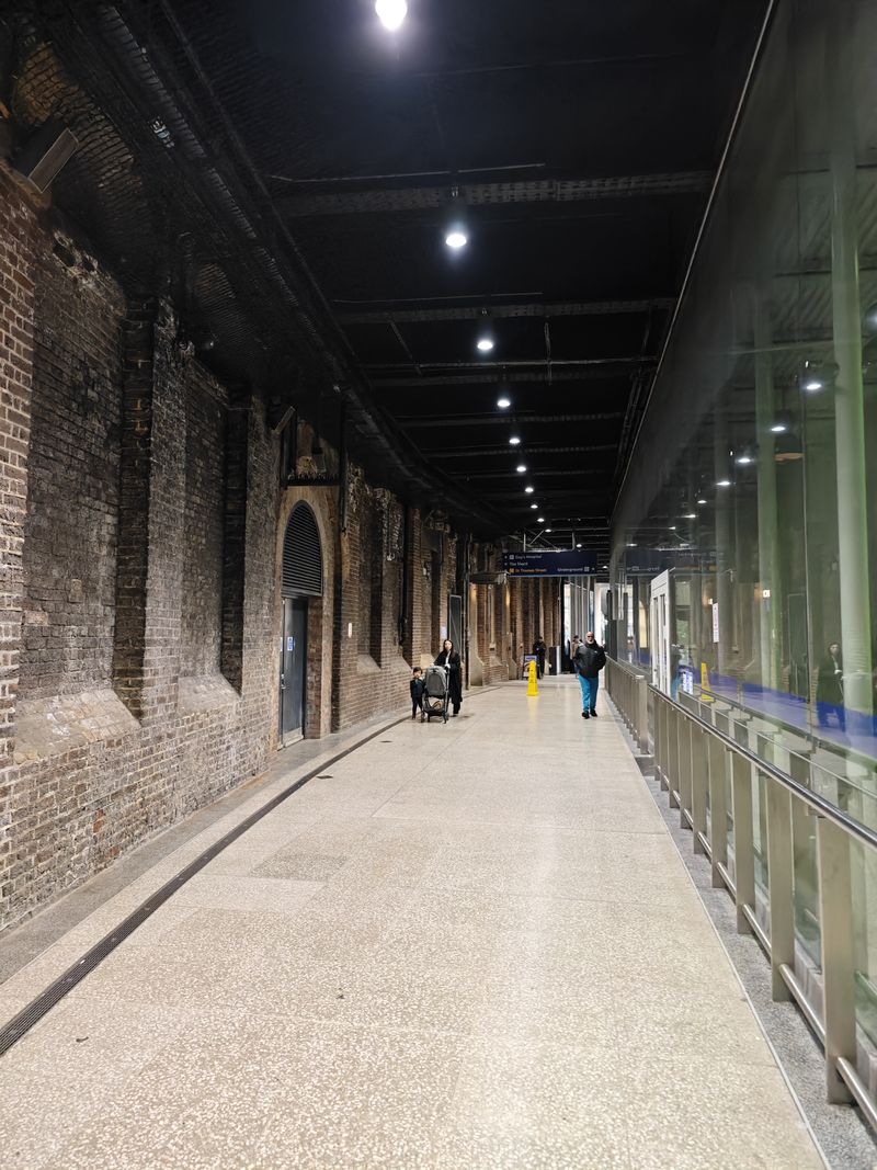 2025-10-20-london-04
